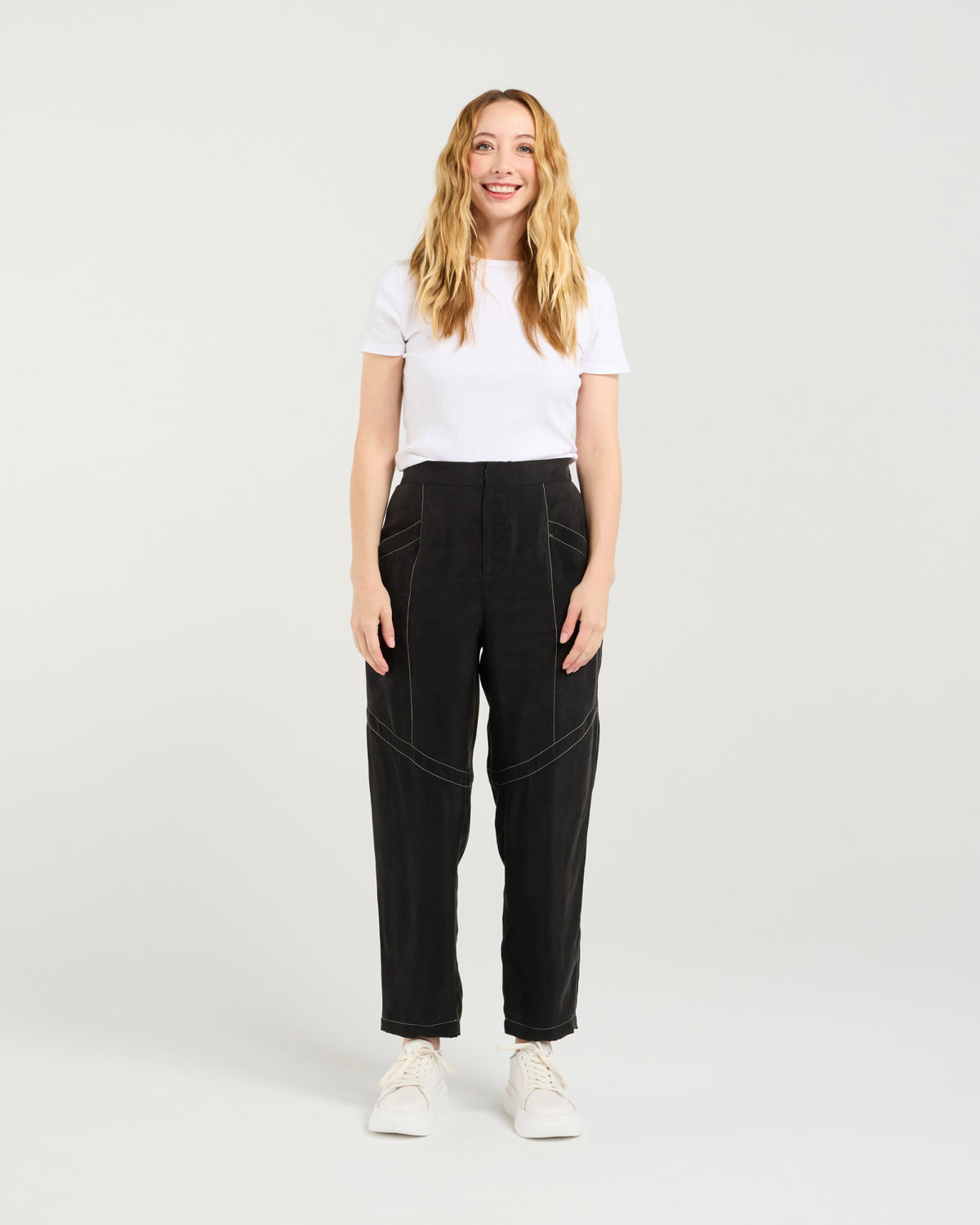 Lilith Pant