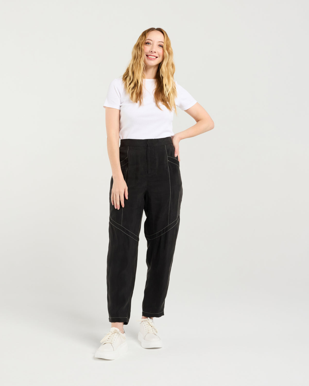 Lilith Pant