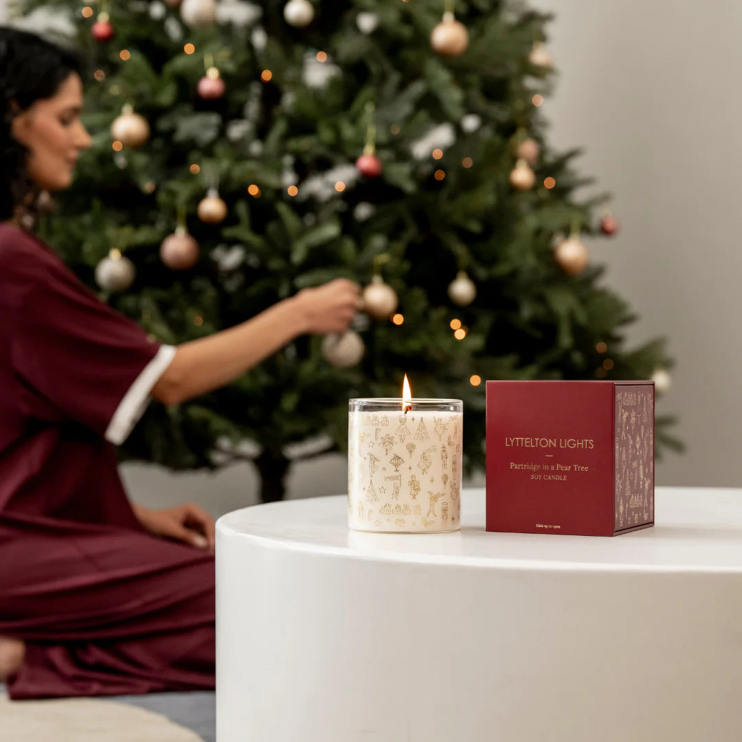 Christmas Candle - Partridge in a Pear Tree
