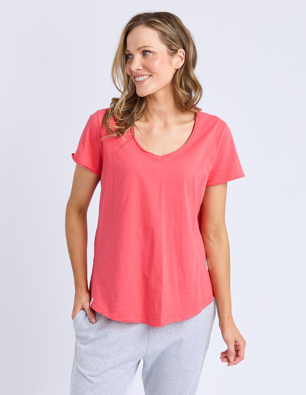 Pima Vee Tee - Cayenne