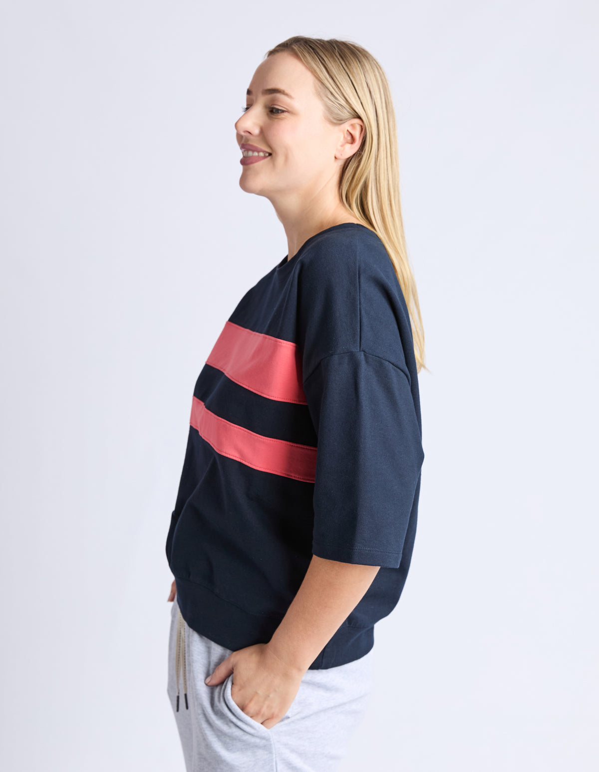 Nico Sweat - Navy with Sugar Coral Panels