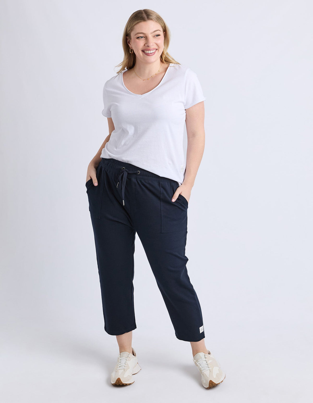 Sutton Pant | Navy