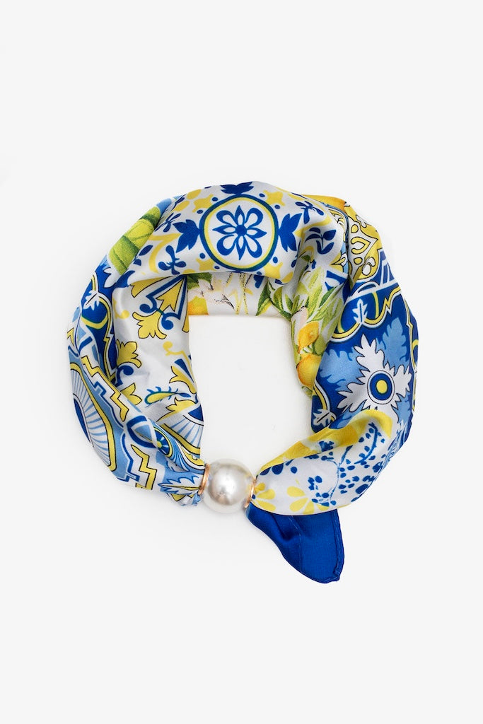 Pearl Fasten Bow Scarf | Lemoncello