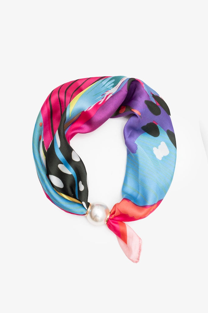 Pearl Fasten Bow Scarf | Chroma