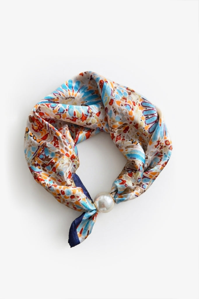 Pearl Fasten Bow Scarf | Silk Road