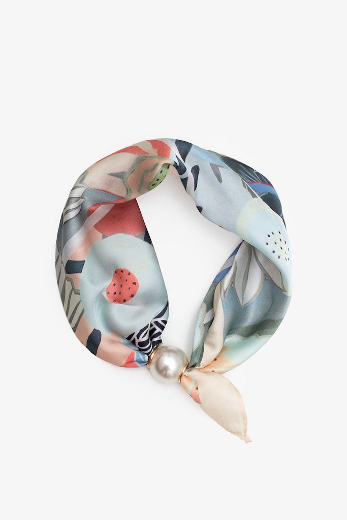 Pearl Fasten Bow Scarf | Petunia