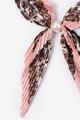 Pleated Pearl Fasten Neck Tie |Cameo