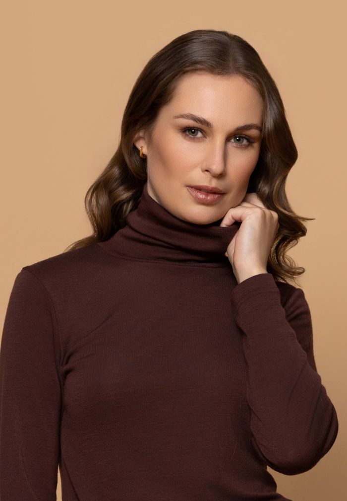 Isabel Polo Neck
