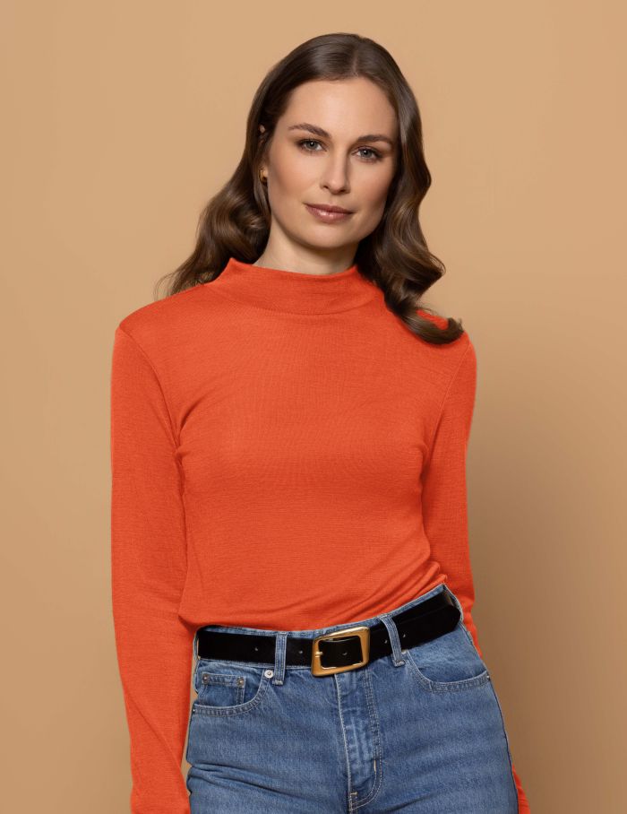 Willow Turtle Neck