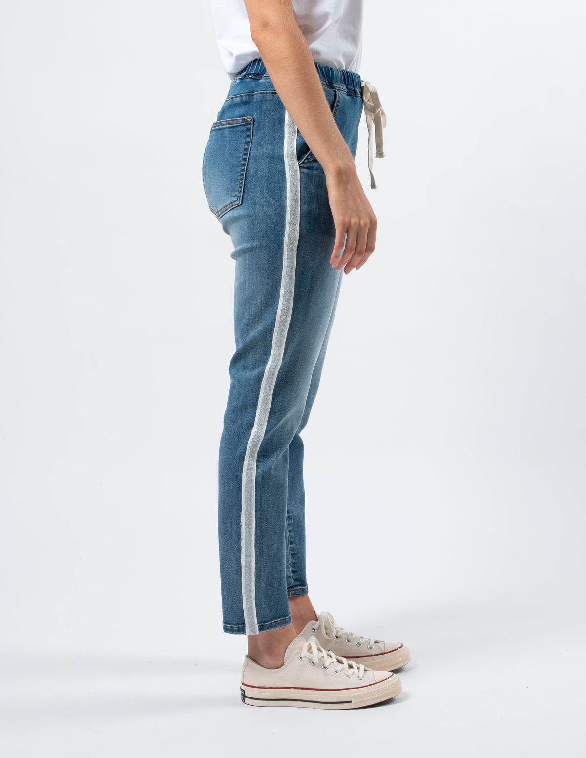 Tavi Jean | Mid Blue w Silver Stripe