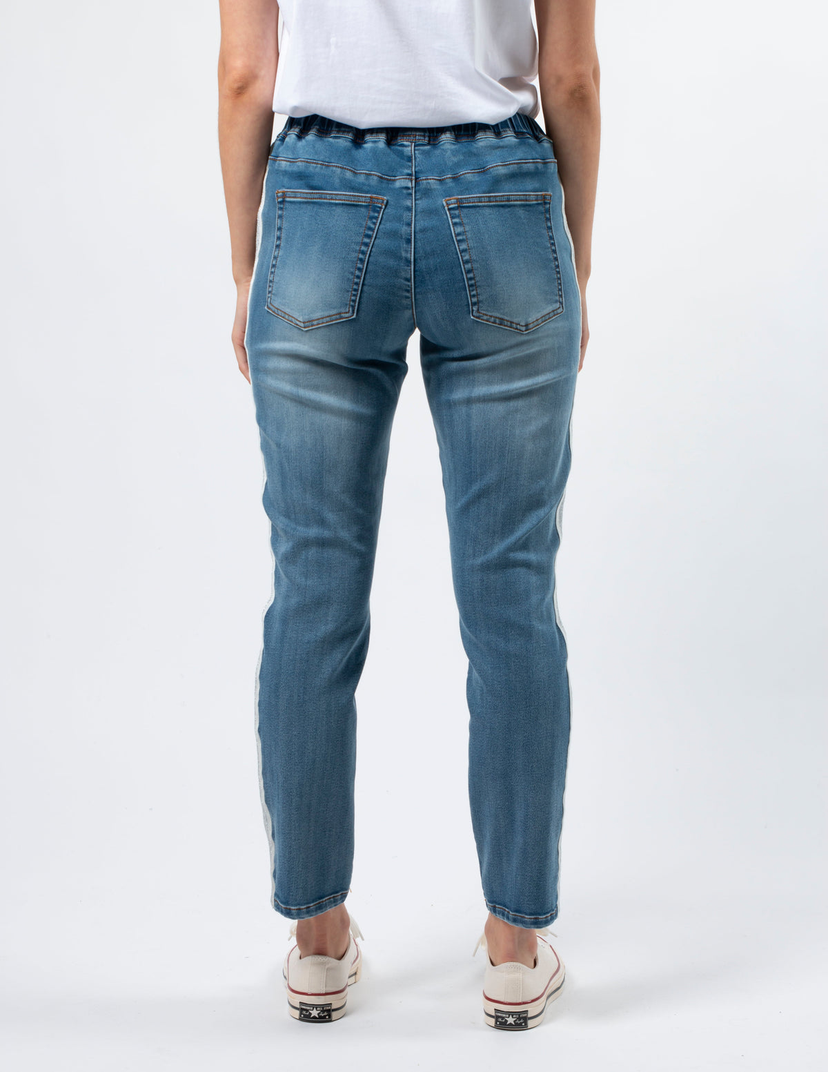 Tavi Jean | Mid Blue w Silver Stripe