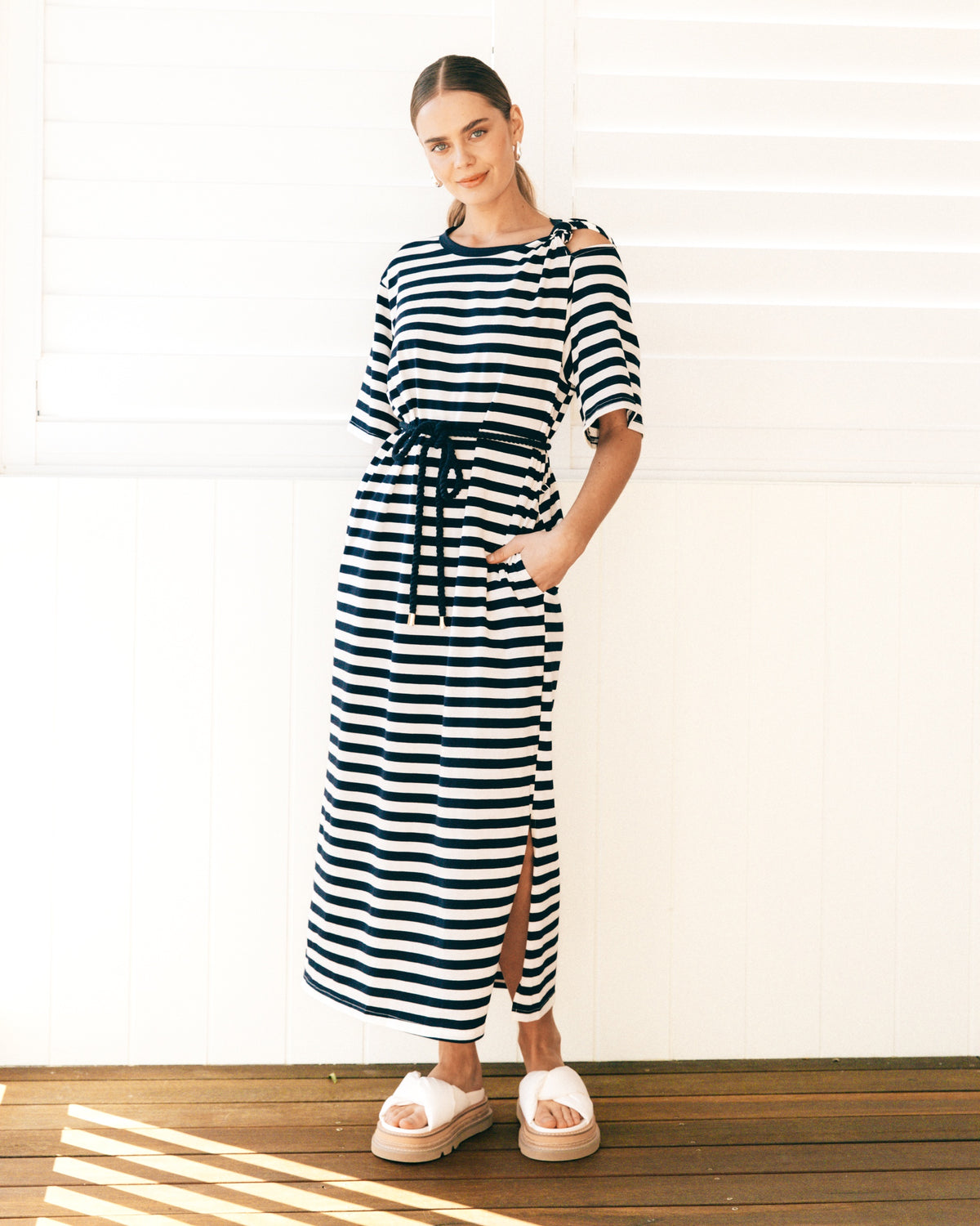 One Cold Sholder - Navy Stripe