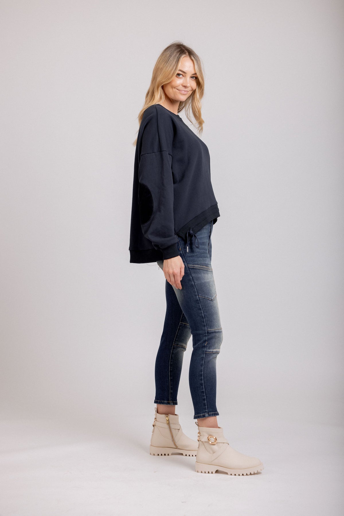Kylie Sweat - Navy