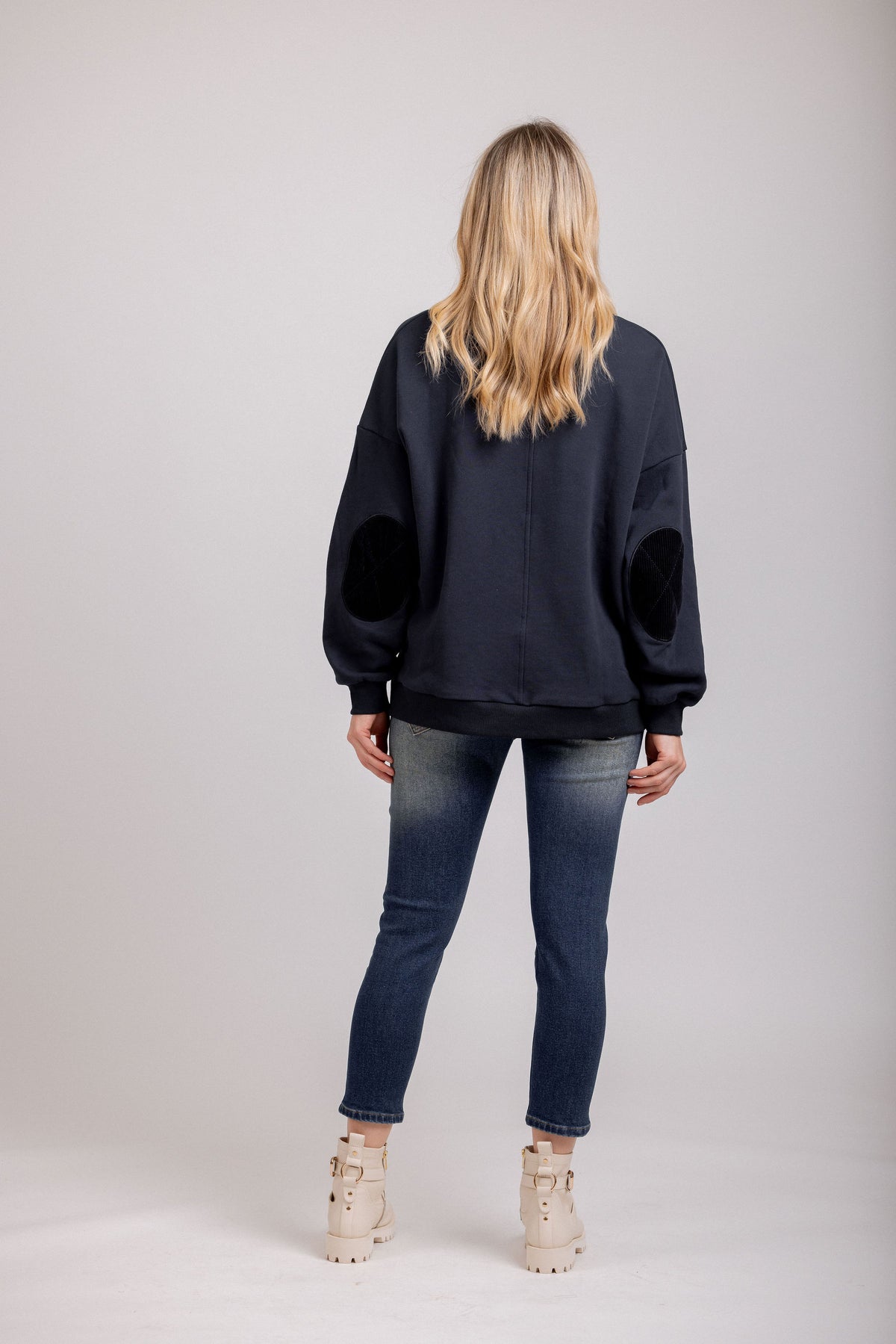 Kylie Sweat - Navy