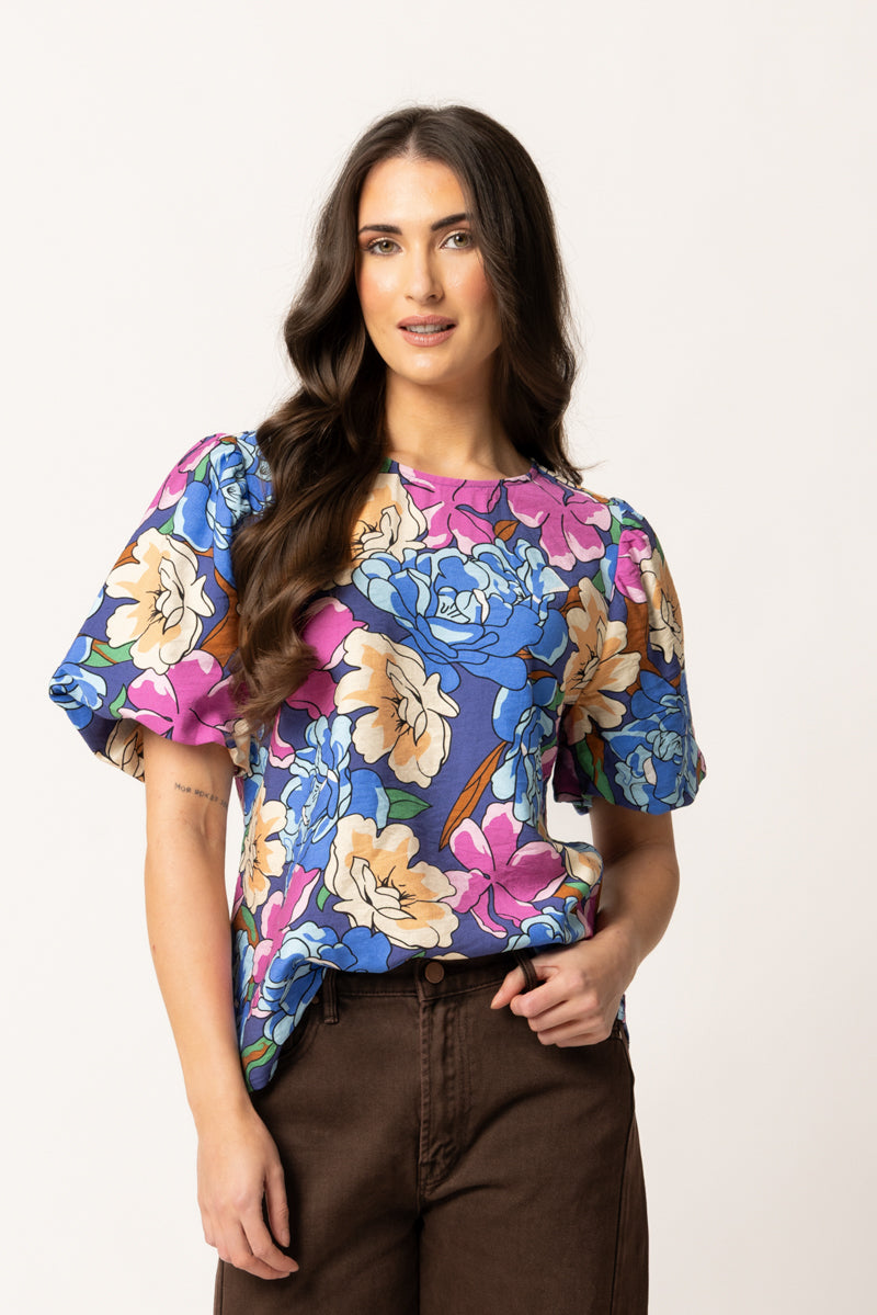Knowing Top | Blue Mirage