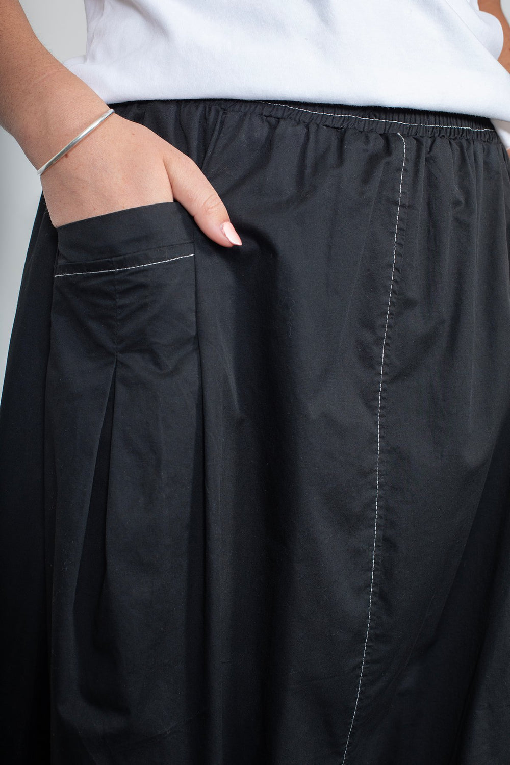 Cyrus Skirt - Black with white top stitching