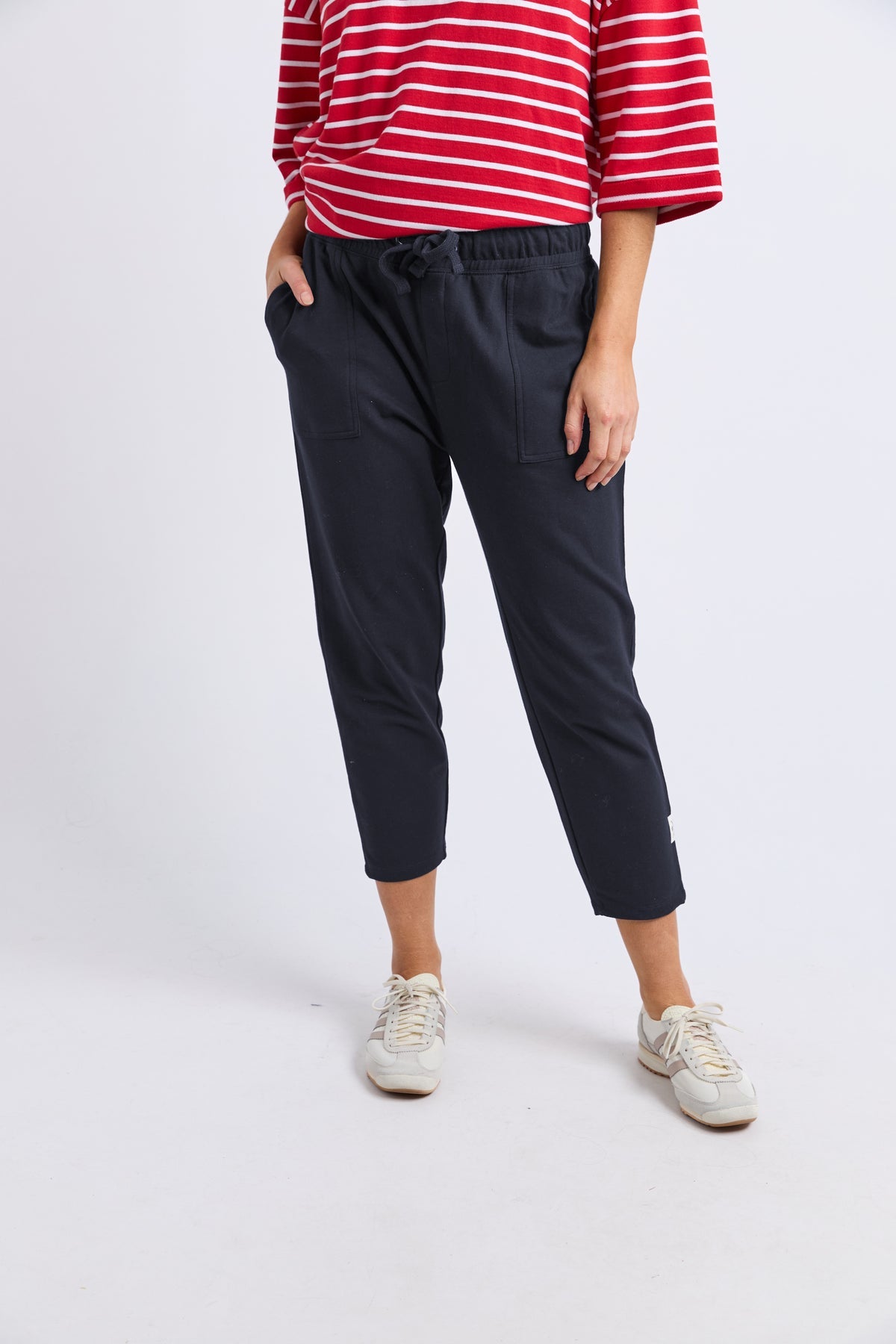 Sutton Pant | Navy