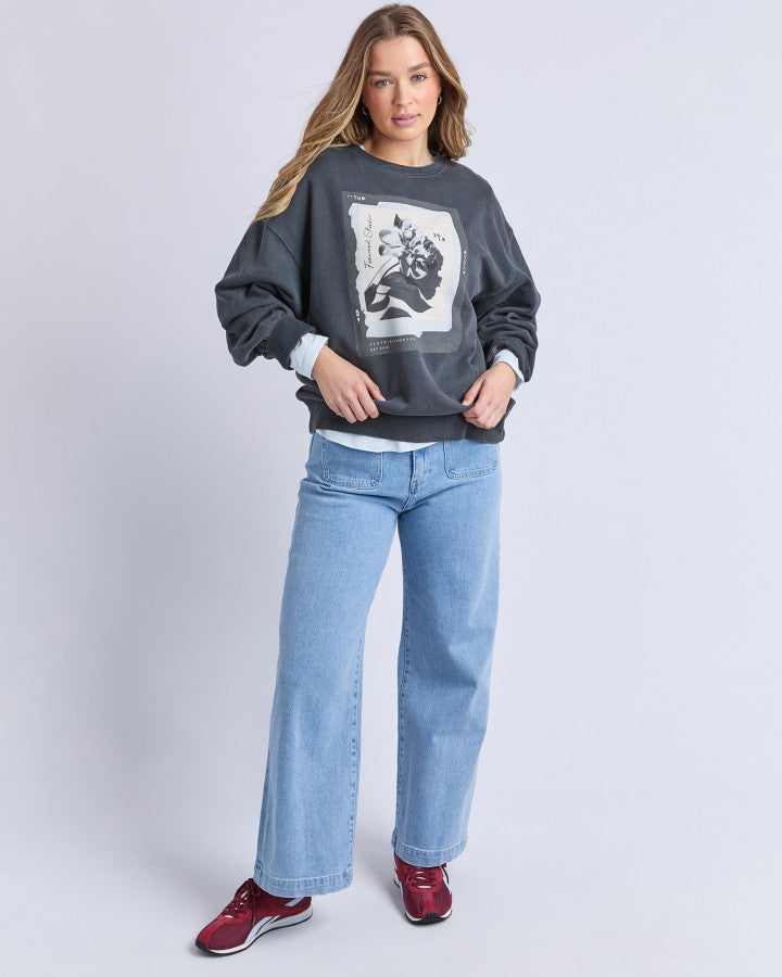 True Bloom Crew | Charcoal